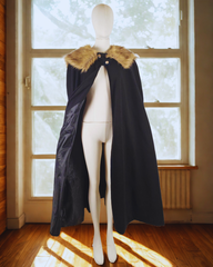 Unisex Viking Cloak Fur Collar